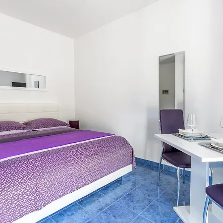 Apartments Dobrila Hvar Town Exterior foto