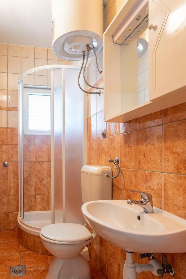 Apartment Dobrila *