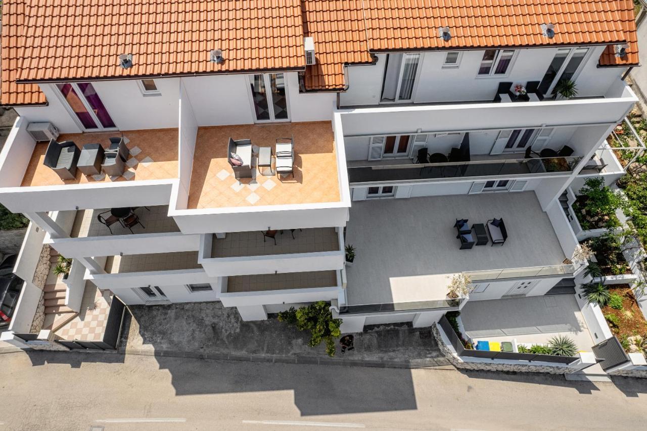Apartment Dobrila *
